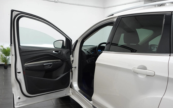 Ford Kuga cena 67900 przebieg: 189810, rok produkcji 2018 z Malbork małe 781